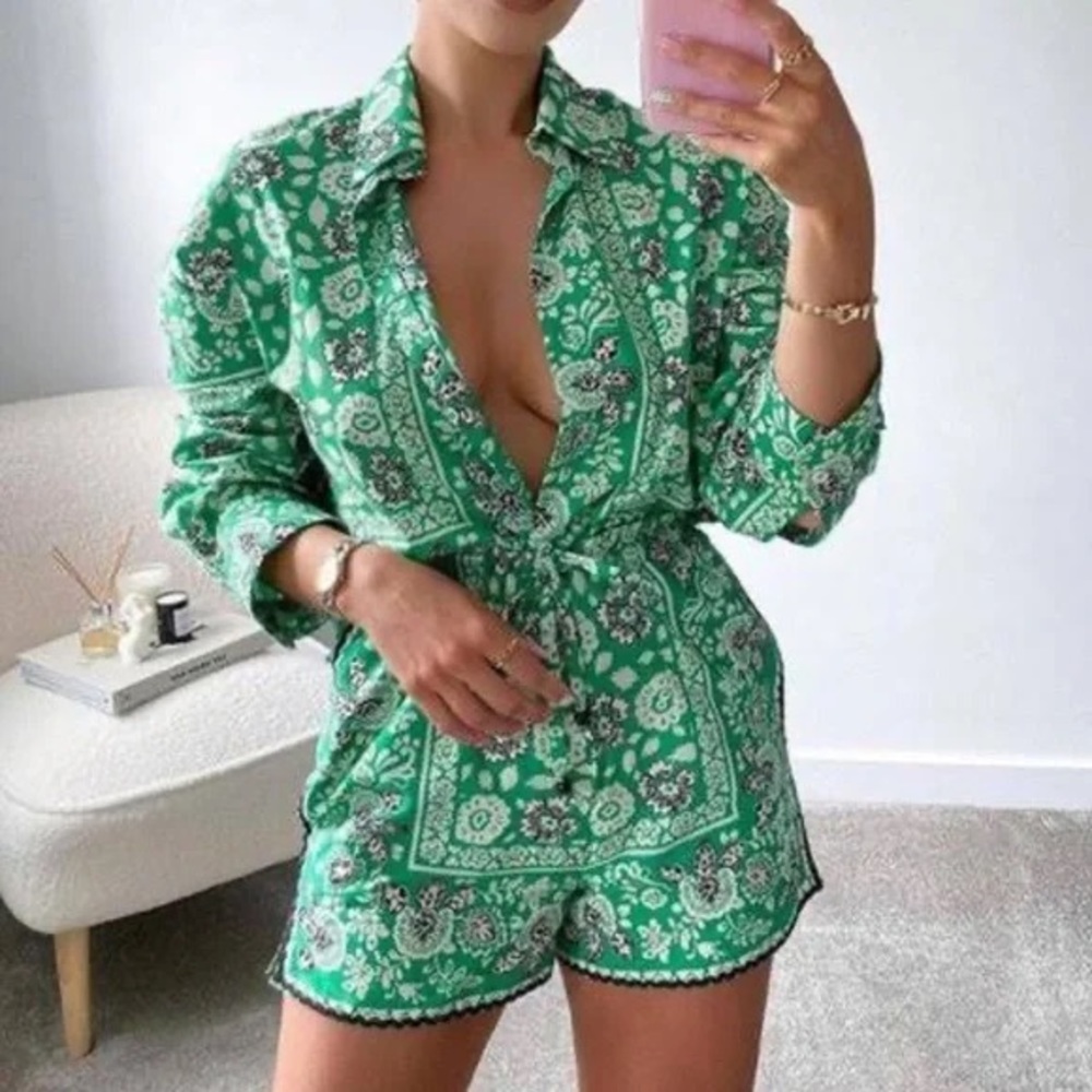 Zara kelly green paisley shorts XS summer festival - Picture 9 of 9